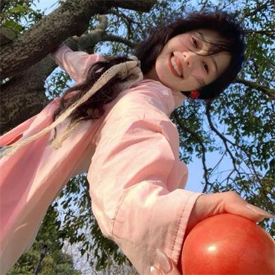 玫瑰园里的老少爷们儿